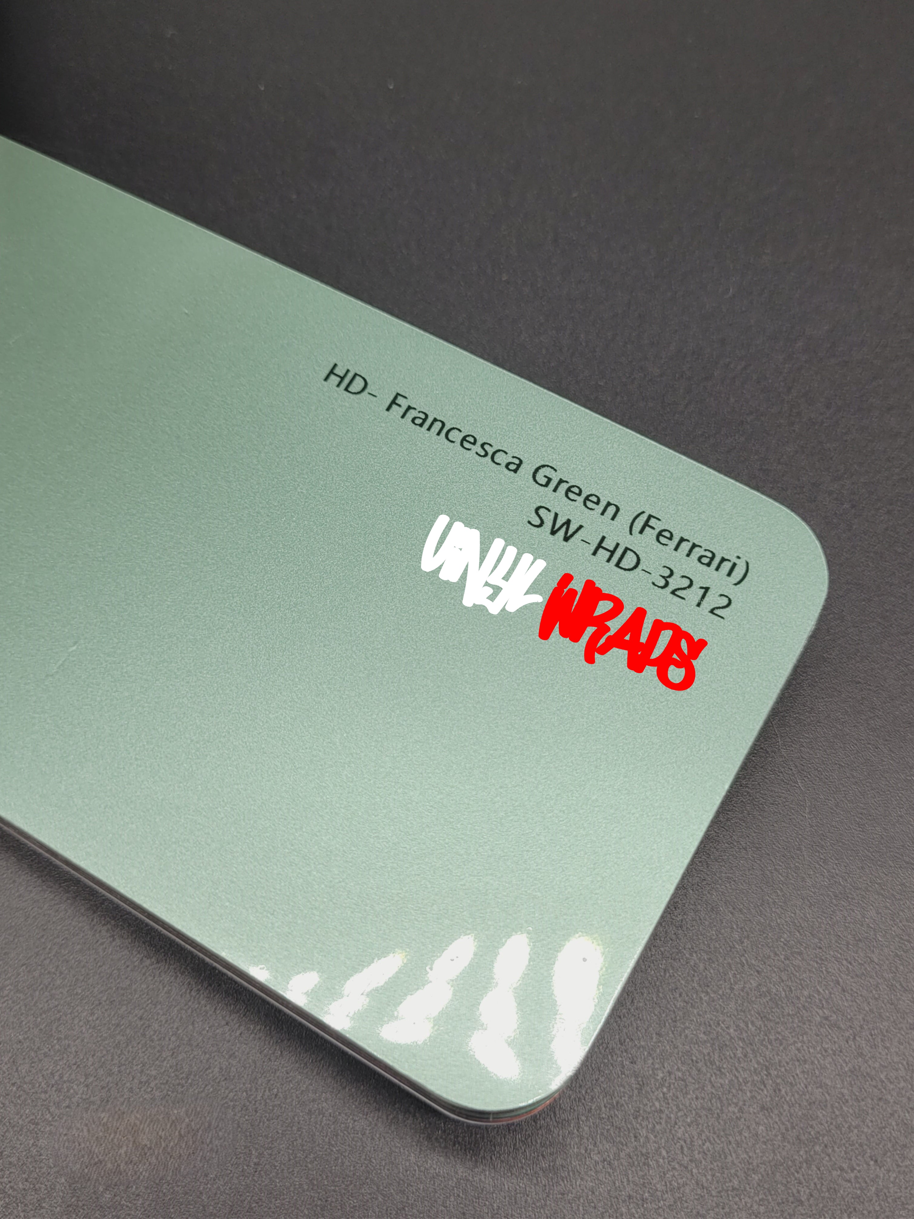 Gloss Metallic Francesca Green - Ferrari